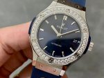 565.NX.7170.RX.1204 Hublot Classic Fusion Titanium Blue Diamonds - Image 4
