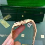 Audemars Piguet Royal Oak 15400OR Black Dial 18K Gold Wrapped Best Replica Watch ZF 41mm - Image 7