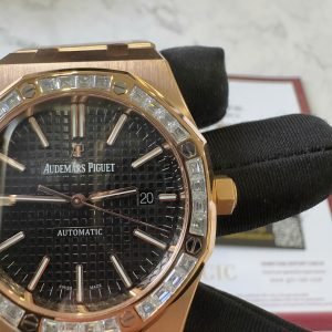 Audemars Piguet Royal Oak 15400OR Black Dial Custom Baguette Moissanite Bezel 18K Gold Wrapped 1:1 Best Replica 41mm - Image 7