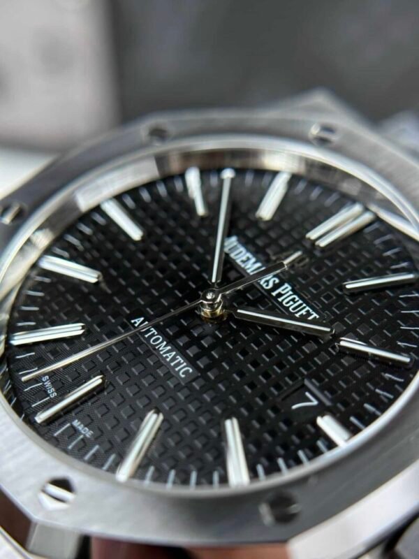 Audemars Piguet Royal Oak 15400ST Black Dial Best Replica APS Factory 41mm - Image 5