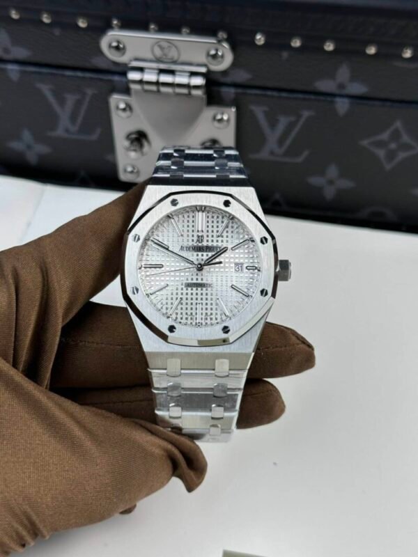 Audemars Piguet Royal Oak 15400ST White Dial Steel Best Replica APS Factory 41mm - Image 1