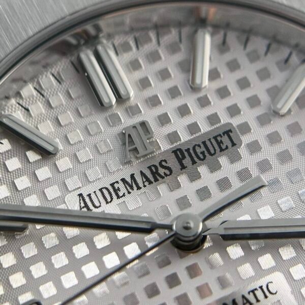 Audemars Piguet Royal Oak 15450ST White Dial Steel Bracelet Best Replica APS Factory 37mm - Image 5