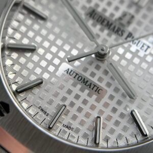 Audemars Piguet Royal Oak 15450ST White Dial Steel Bracelet Best Replica APS Factory 37mm - Image 14