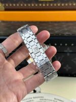 Audemars Piguet Royal Oak 15500ST Black Dial Best Replica 41mm - Image 9