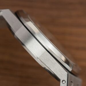 Audemars Piguet Royal Oak 15500ST Grey Dial Top Quality Replica 41mm - Image 20
