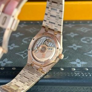 Audemars Piguet Royal Oak 77351OR Rose Gold White Dial Diamond Bezel Replica 34m - Image 16