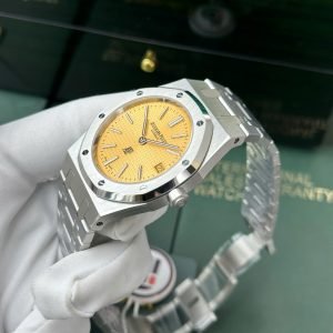 Audemars Piguet Royal Oak Jumbo Extra Thin 15202BC Salmon Dial Replica IPF 39mm - Image 3