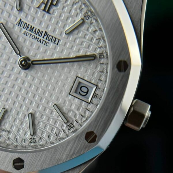 Audemars Piguet Royal Oak Jumbo Extra Thin 15202ST White Guilloche Dial Replica 39mm - Image 6