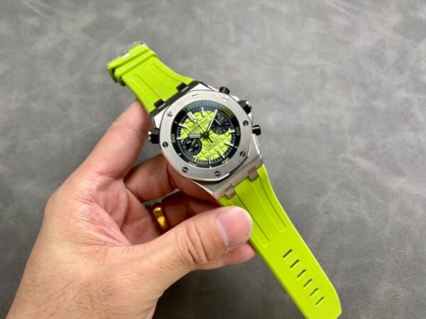 Audemars Piguet Royal Oak Offshore Diver Chronograph 26703ST Green Dial Rubber Best Replica JHF 42mm - Image 1