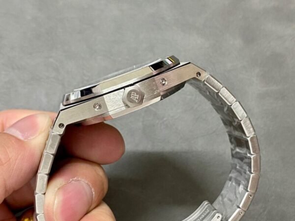 Audemars Piguet Royal Oak Perpetual Calendar 26606ST Green Dial Super Clone 41mm - Image 6