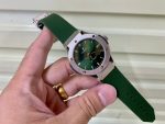 Hublot Classic Fusion 565.NX.1171.RX 38 mm Lady(blue) - Image 4