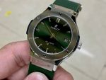 Hublot Classic Fusion 565.NX.1171.RX 38 mm Lady(green) - Image 3