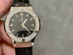 Hublot Classic Fusion 581.NX.1171.LR.1104 33mm Lady Watch - Image 3