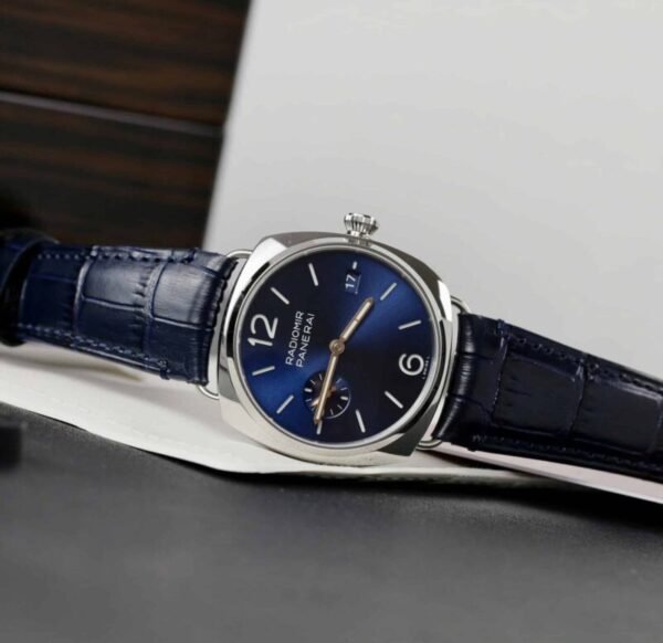 Panerai Radiomir Quaranta Blue Dial Leather Strap PAM01293 1:1 Best Replica VSF 40mm - Image 3