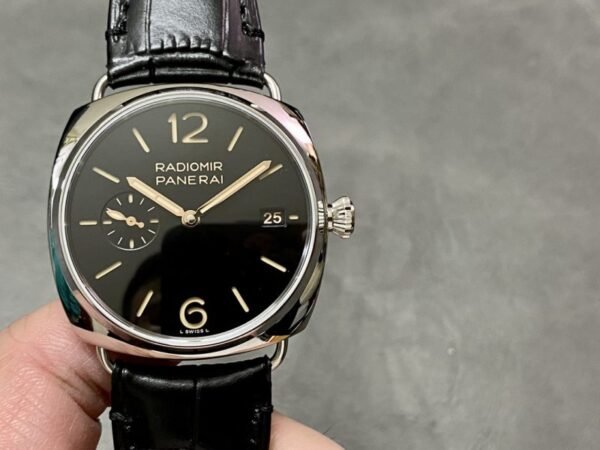 Panerai Radiomir Quaranta PAM1294 Black Dial Leather Strap 1:1 Super Clone VSF 40mm - Image 1