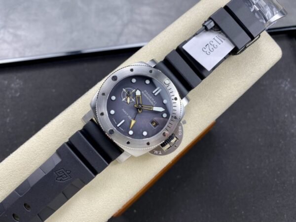 Panerai Submersible GMT Navy Seals PAM 1323 Grey Dial Rubber Strap Best Replica VSF 44mm - Image 1