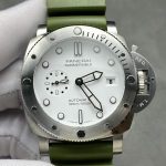 Panerai Submersible Quarantaquattro Bianco PAM1226 White Dial Green Rubber Strap 1:1 Best Replica VSF 44mm - Image 10