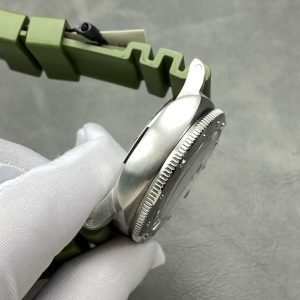 Panerai Submersible Quarantaquattro Bianco PAM1226 White Dial Green Rubber Strap 1:1 Best Replica VSF 44mm - Image 14