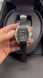 Richard Mille RM 21-02 Tourbillon Aerodyne Quarts TPT Carbon Black - Image 2