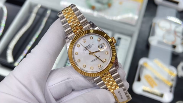 Rolex Datejust 179173 White MOP Dial Fluted Bezel 26MM Lady Replica Watch - Image 2