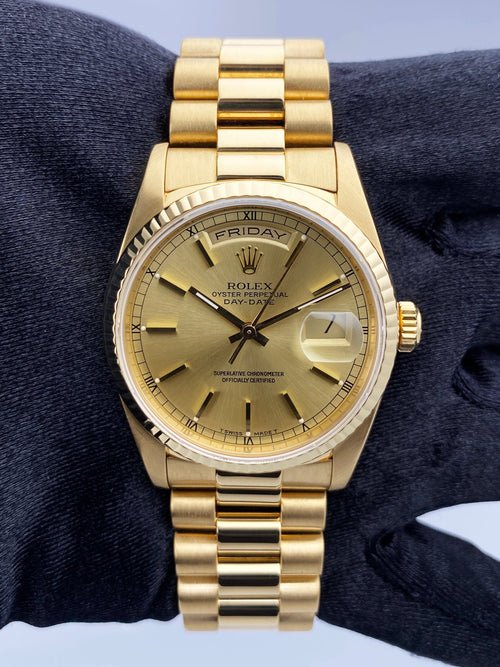 Rolex Day-Date 118208 champagne dial with gold indexes Yellow Gold 36mm Unisex Replica Watch - Image 2