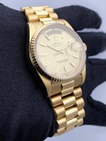 Rolex Day-Date 118208 champagne dial with gold indexes Yellow Gold 36mm Unisex Replica Watch - Image 3