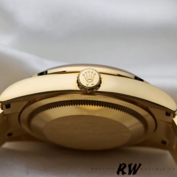 Rolex Day-Date 118388 Yellow Gold White Roman Numeral Dial 36MM Unisex Replica Watch - Image 4