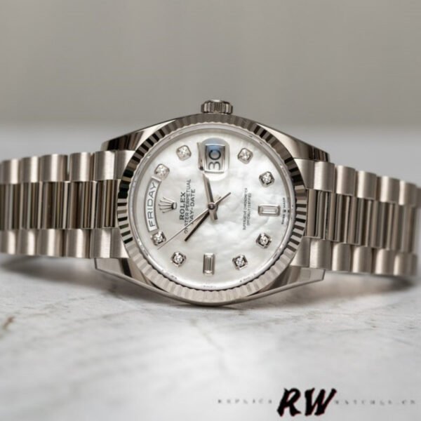 Rolex Day-Date 128239 White Gold Mother of Pearl Dial 36MM Unisex Replica Watch - Image 4