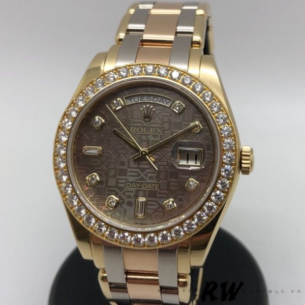 Rolex Day-Date 18948 Dark MOP Diamond Jubilee Dial Special Edition 39MM Mens Replica Watch - Image 3