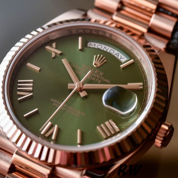 Rolex Day-Date 228235 Green Roman Numeral Dial Fluted Bezel 40mm Mens Replica Watch - Image 3
