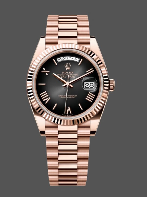 Rolex Day Date in 18 ct Everose Gold M228235 0055 40mm - Image 1